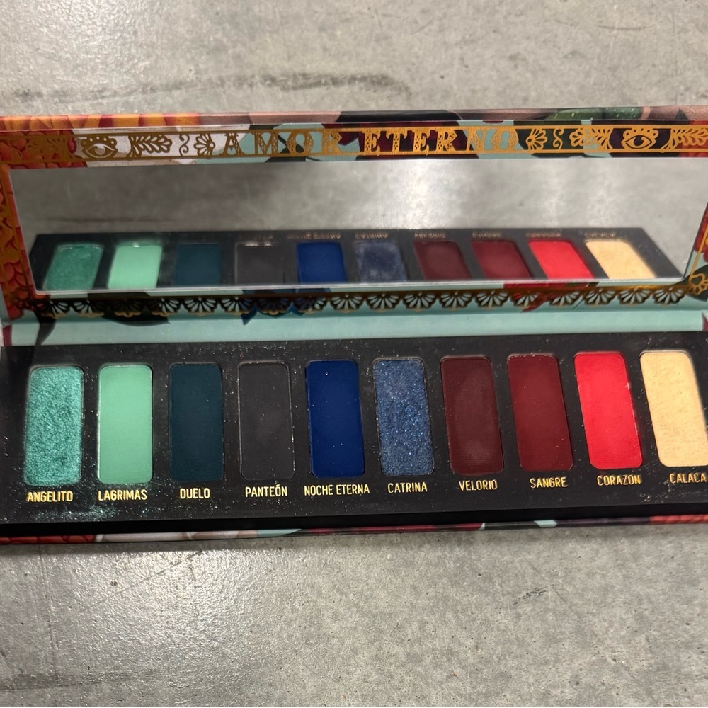 Melt Cosmetics "Muerte" eyeshadow palette